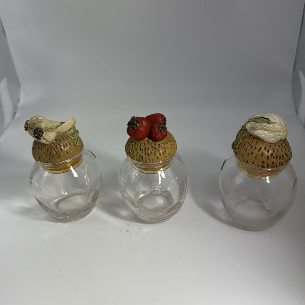 Shonfeld’s Glass Spice Jar Set (12) - Picture 7 of 12